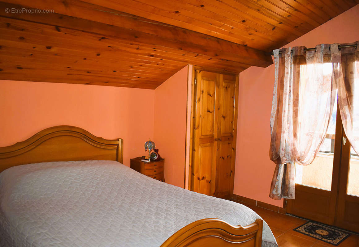 Maison à FONT-ROMEU-ODEILLO-VIA