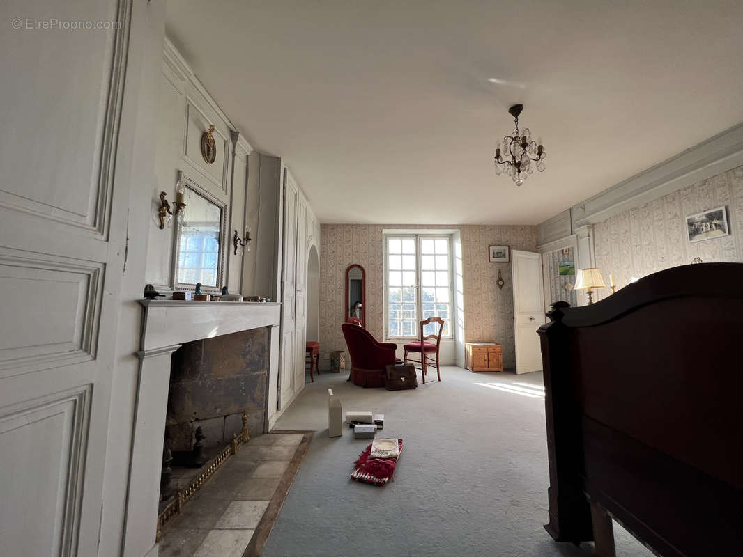 Maison à POITIERS