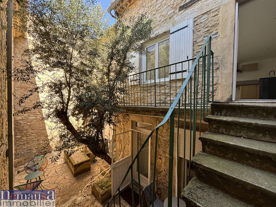 Appartement à NIMES