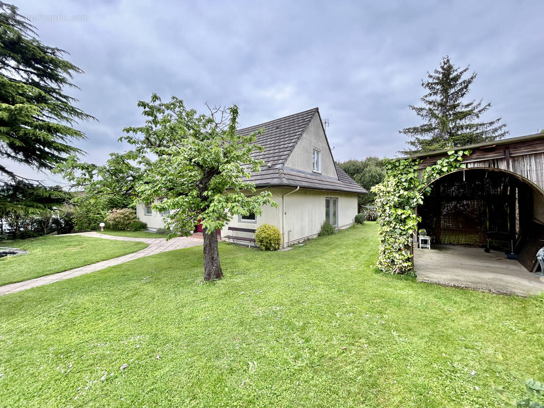 Maison à DAMMARIE-LES-LYS