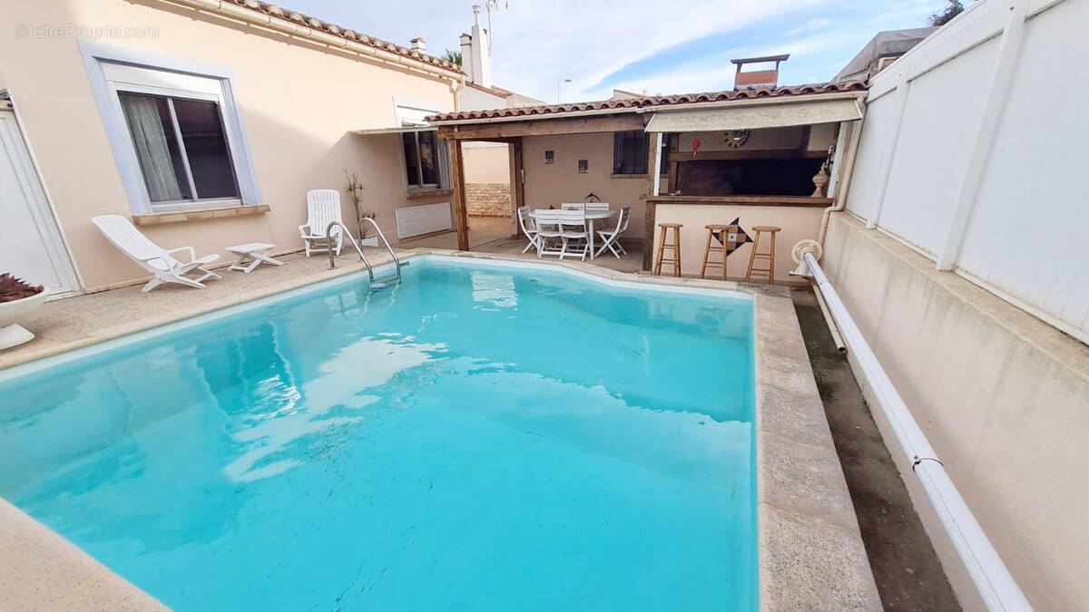 Maison à CANET-EN-ROUSSILLON