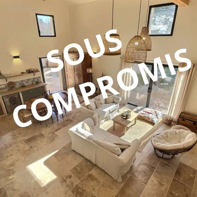 Maison à CABRIERES-D&#039;AVIGNON