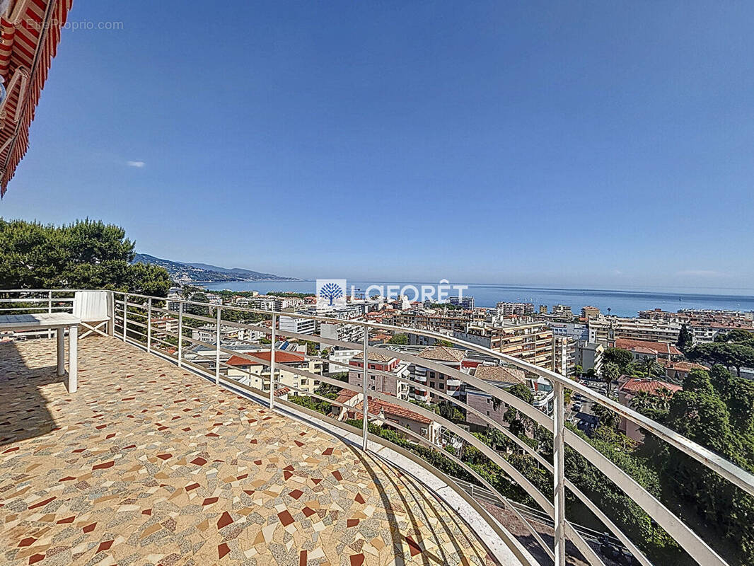 Maison à ROQUEBRUNE-CAP-MARTIN