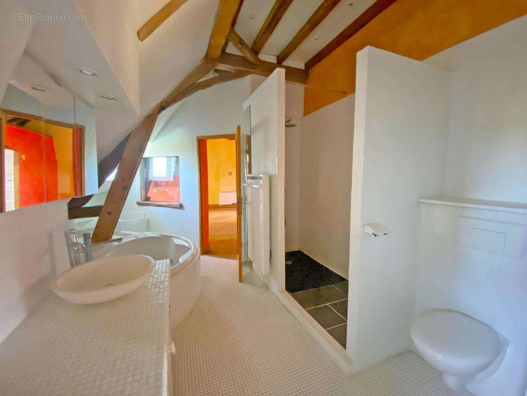 Maison à LE BUGUE