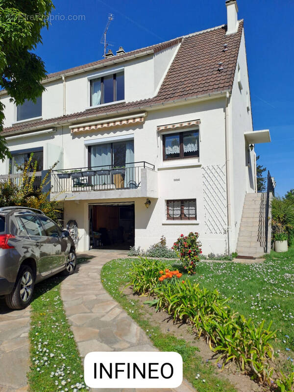 Maison à LONGJUMEAU