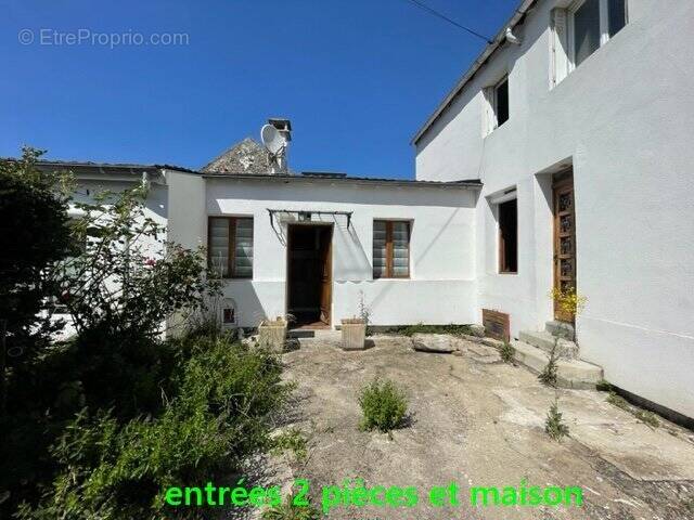 Maison à SAINT-PIERRE-LES-NEMOURS