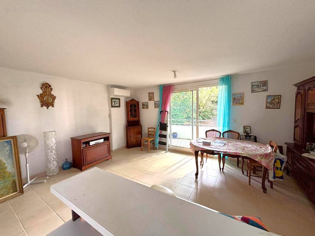 Appartement à MARSEILLE-13E