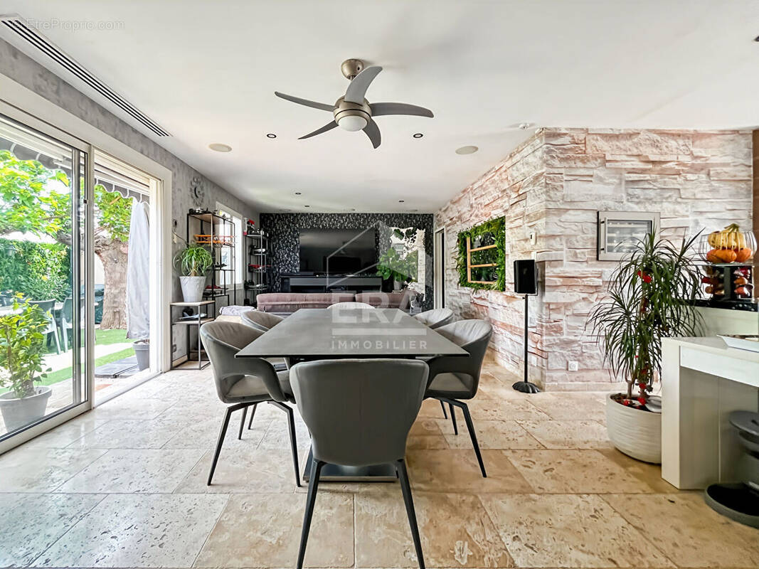 Maison à MARIGNANE