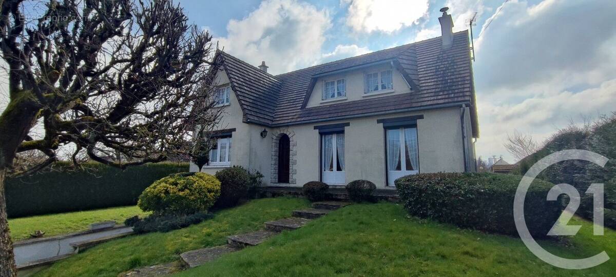 Maison à BROU