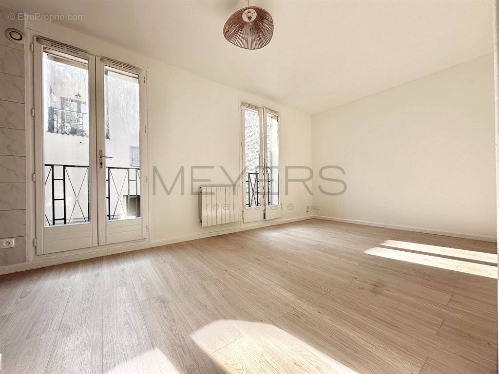 Appartement à MAISONS-ALFORT