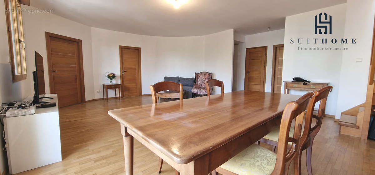 Appartement à LYON-6E
