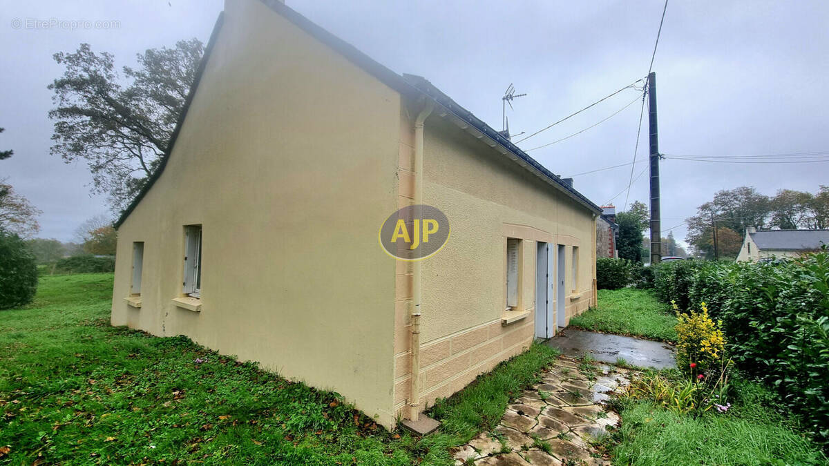 Maison à GUEMENE-PENFAO