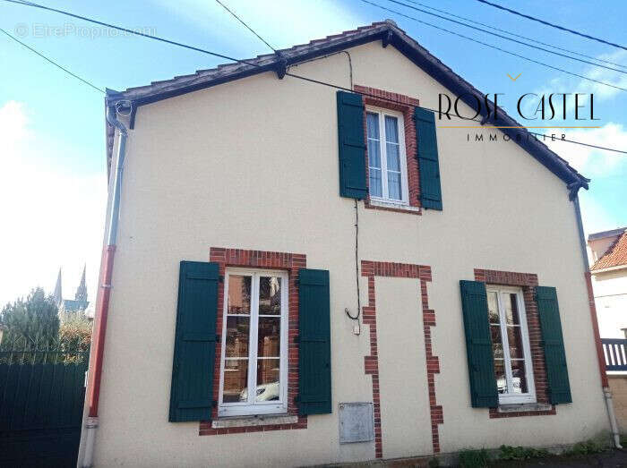 Maison à CHARTRES
