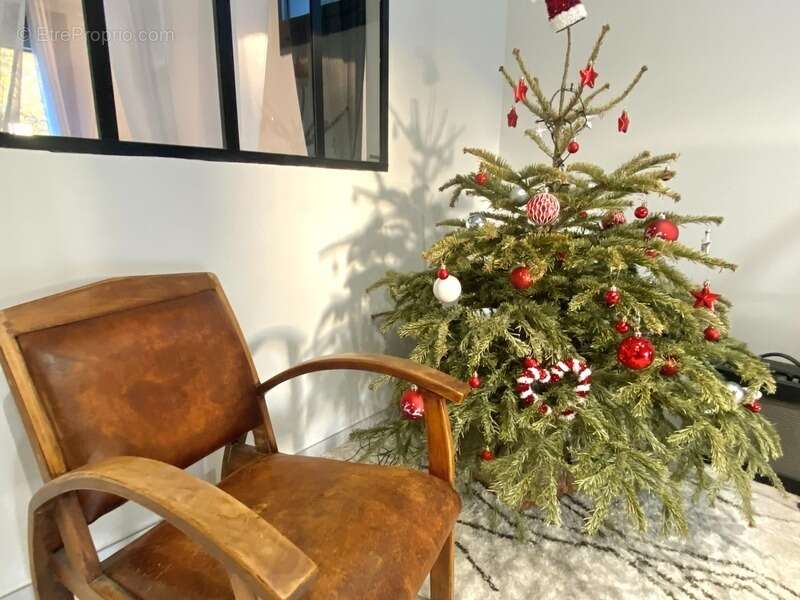 Appartement à PUGET-SUR-ARGENS