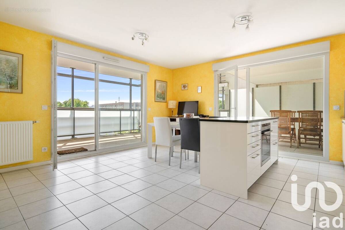 Photo 1 - Appartement à LYON-7E