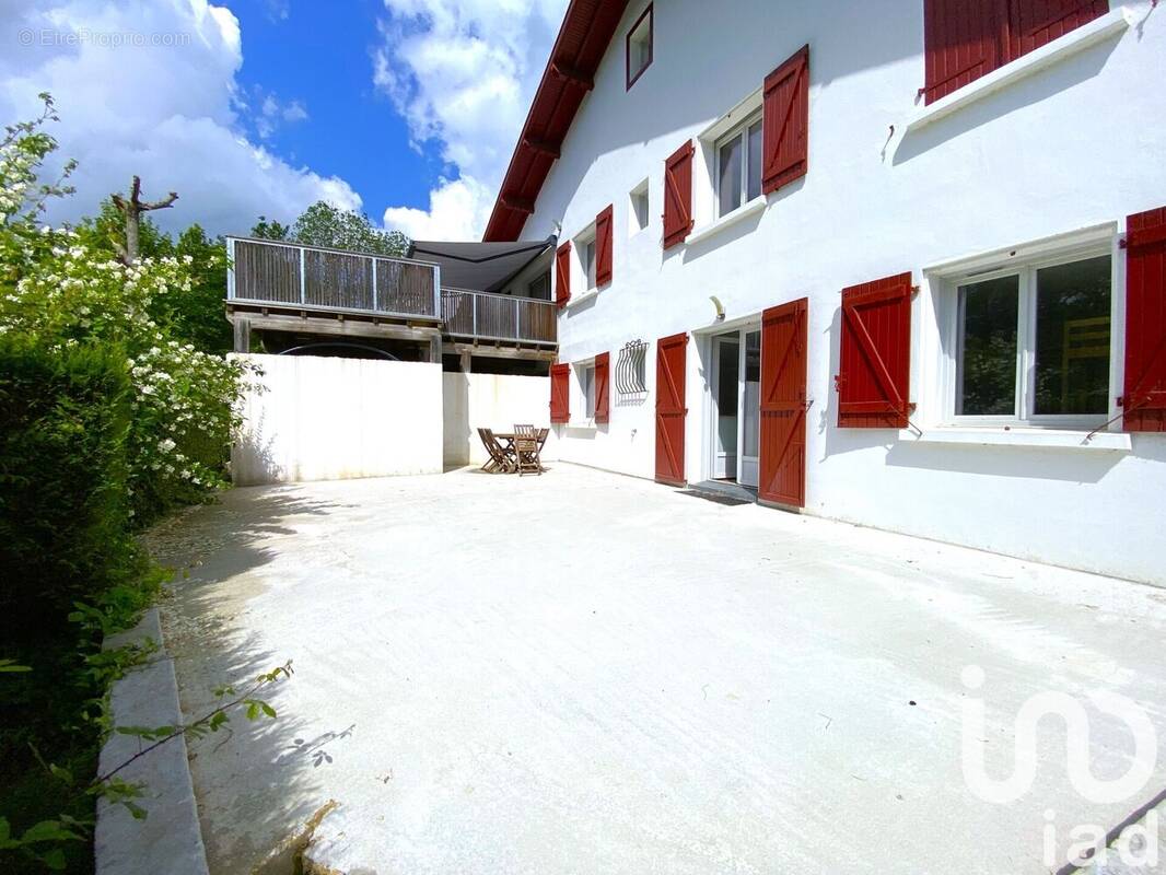 Photo 1 - Appartement à URCUIT
