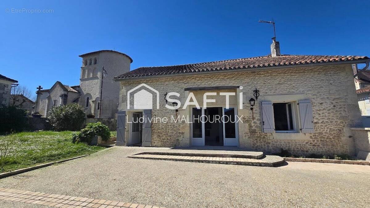 Photo 1 - Maison à BOUTEILLES-SAINT-SEBASTIEN