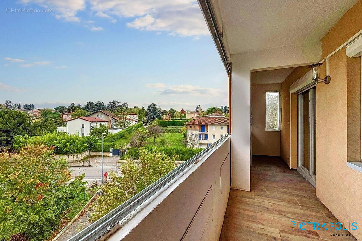 Appartement à LYON-9E