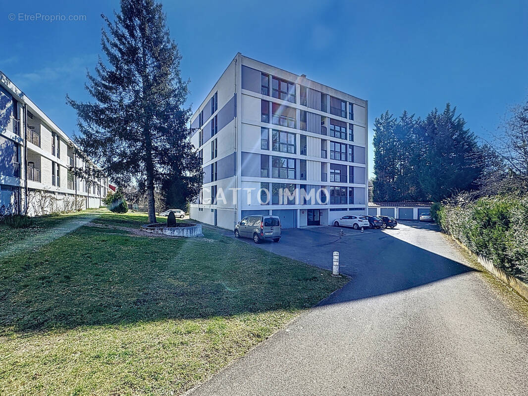 Appartement à SCY-CHAZELLES