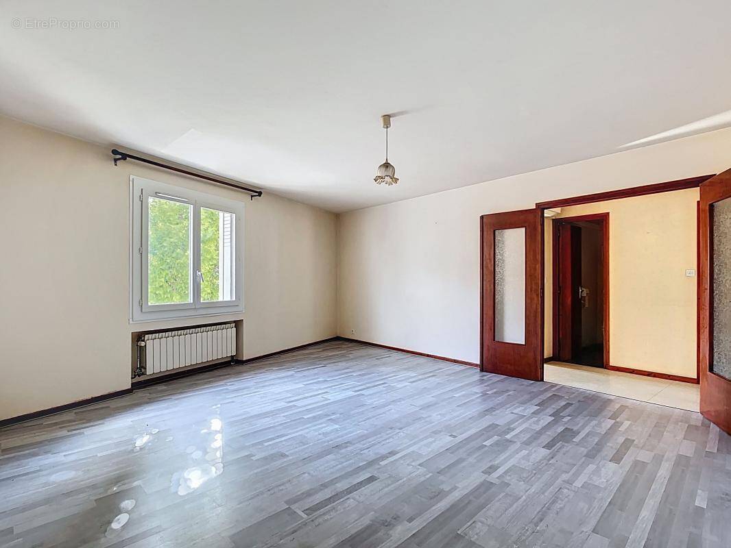 Appartement à SAINT-VALLIER