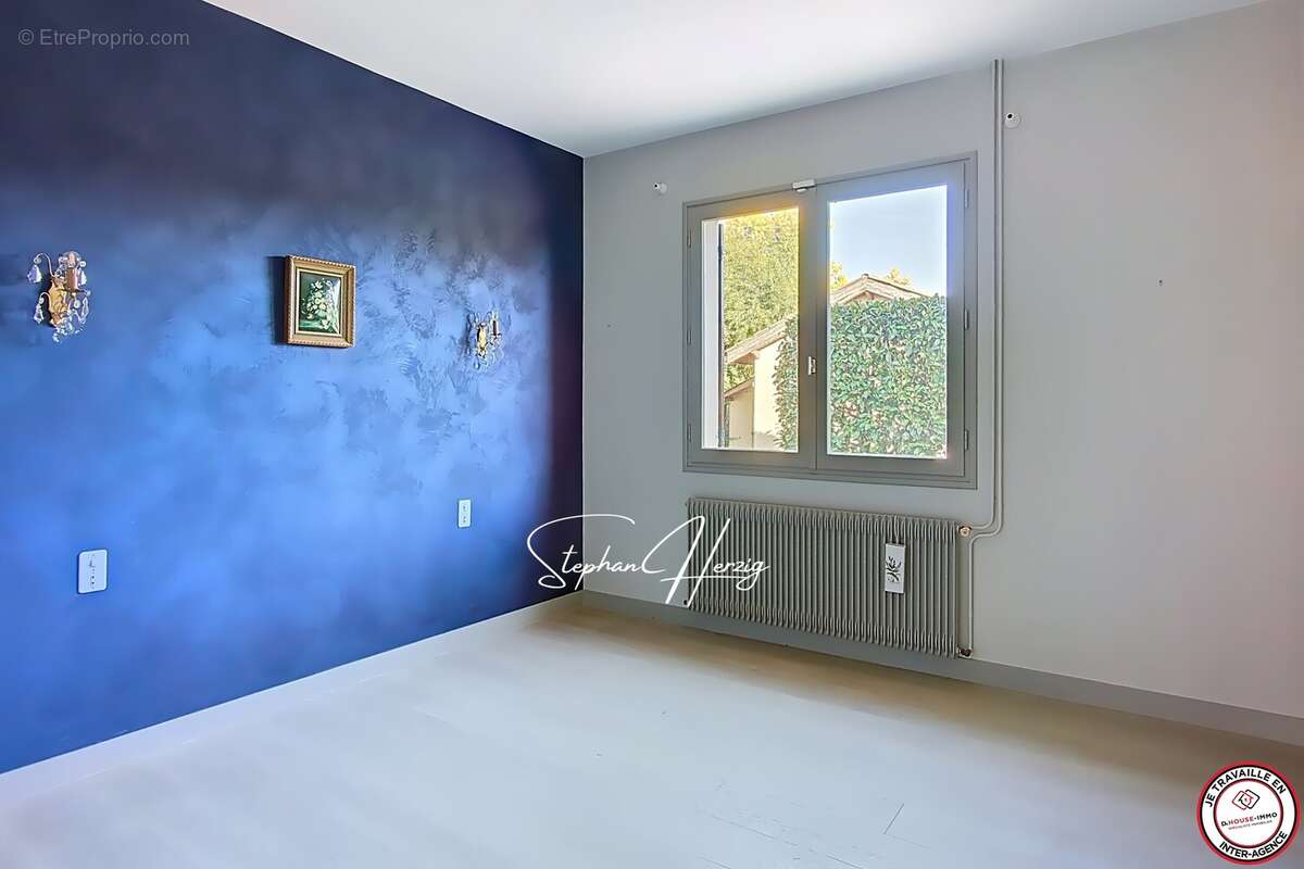 Maison à BLANQUEFORT
