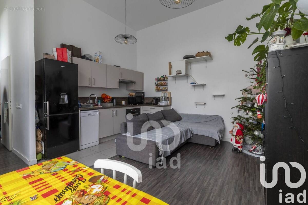 Photo 1 - Appartement à JOUY-LE-MOUTIER