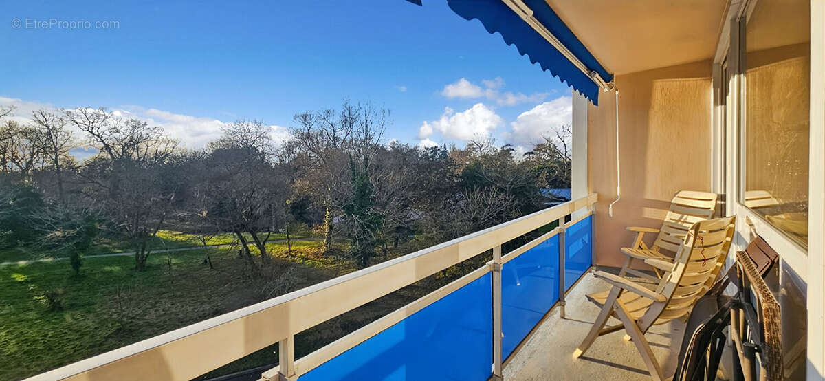 Appartement à BLANQUEFORT