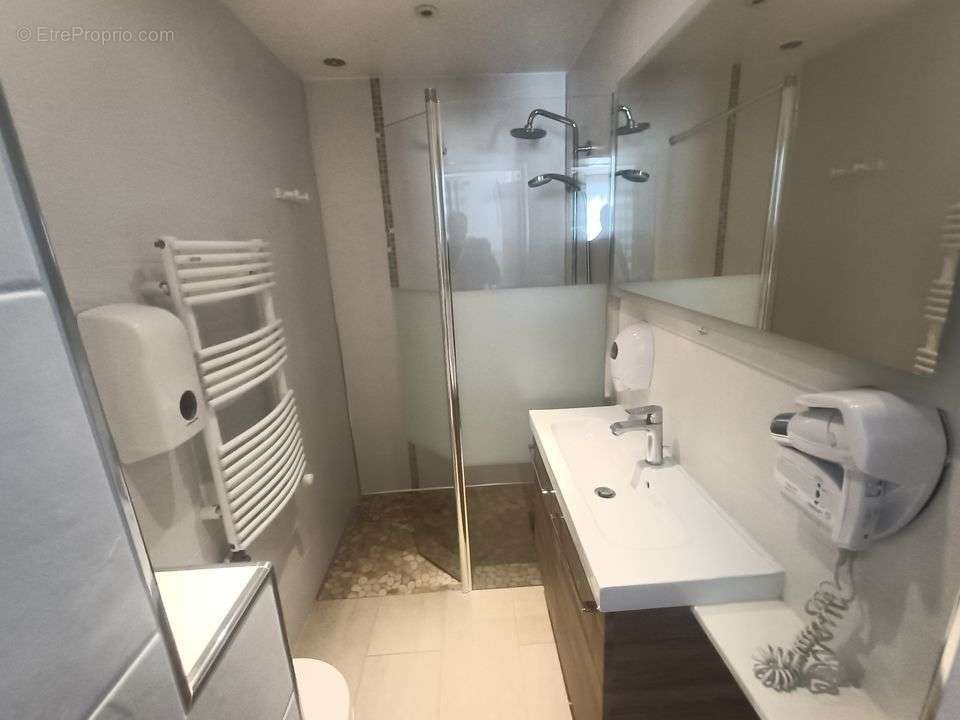 Appartement à VARENNES-LES-MACON