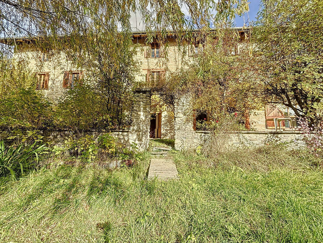 Maison à JAUSIERS