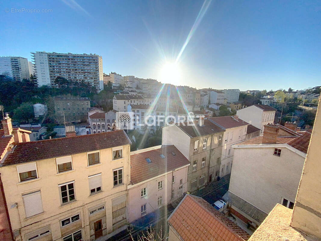 Appartement à LYON-4E