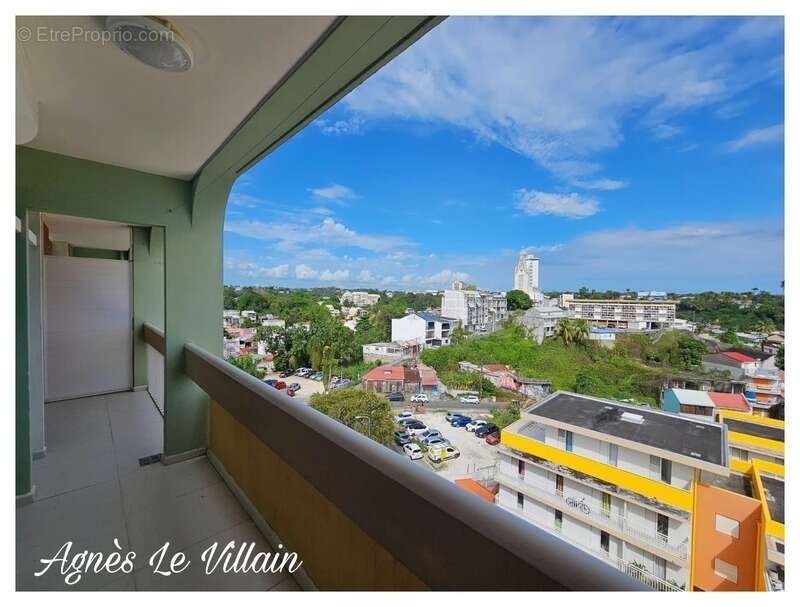 Appartement à POINTE-A-PITRE