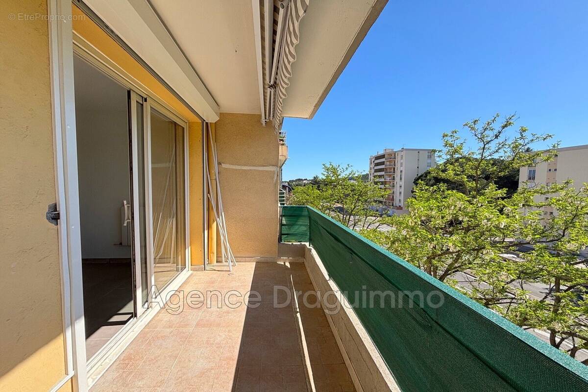 Appartement à DRAGUIGNAN