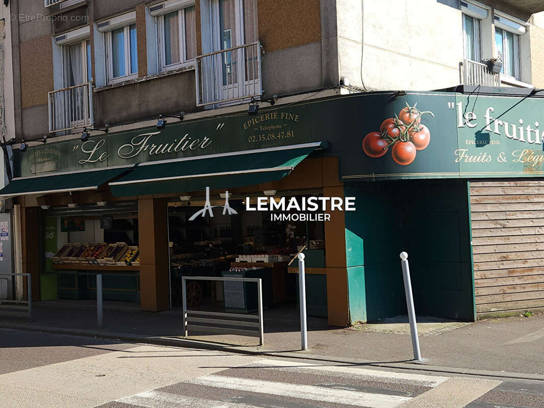Commerce à DARNETAL