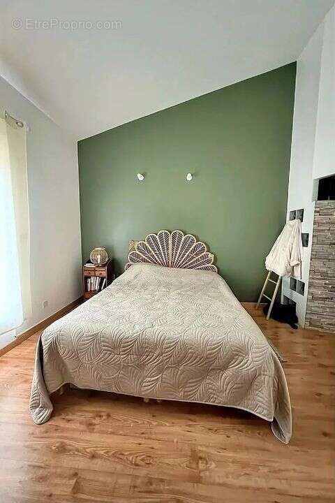 Appartement à REDESSAN