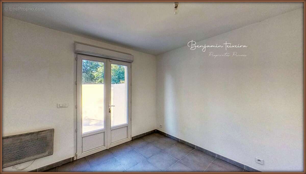 Maison à PUGET-SUR-ARGENS