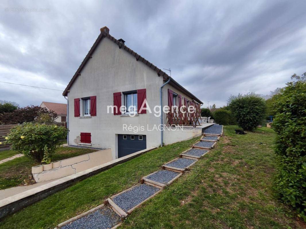 Maison à BEAUGENCY