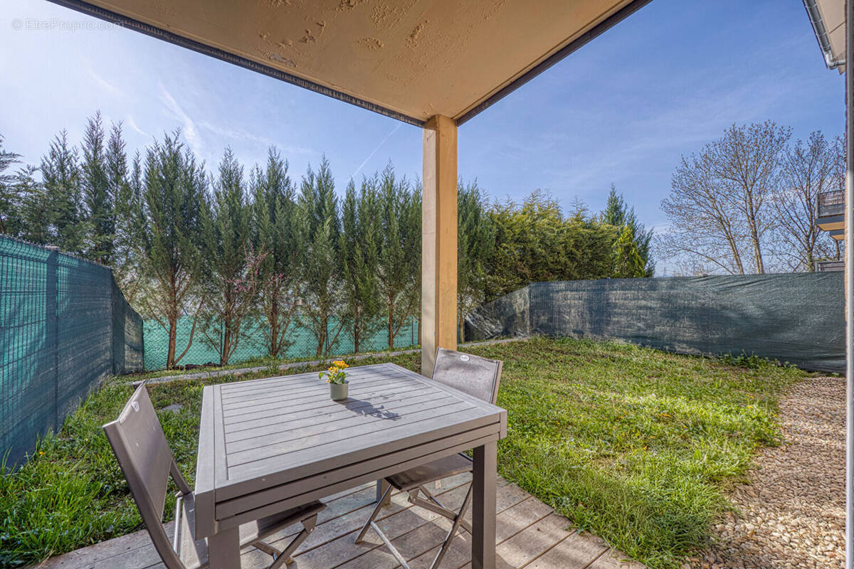 Appartement à SEYNOD