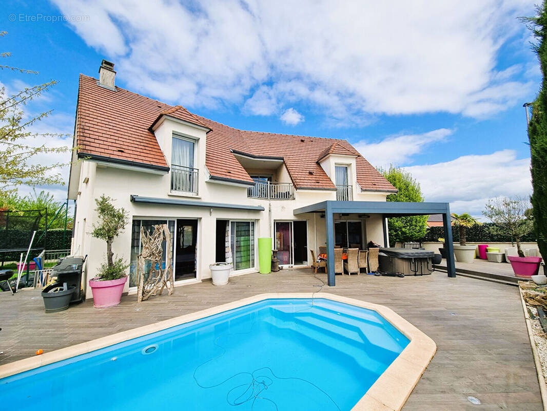 Maison à FONTAINE-LES-DIJON