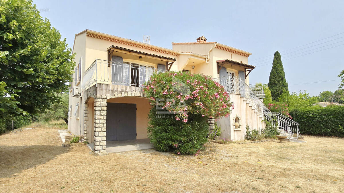 Maison à MALLEMORT