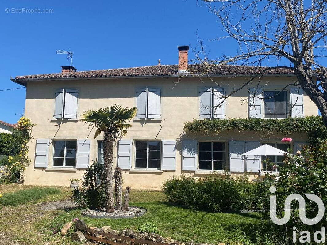 Photo 1 - Maison à GIROUSSENS