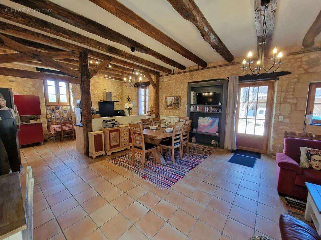 Maison à BEAUMONT-DU-PERIGORD
