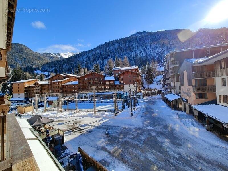 Appartement à AVRIEUX