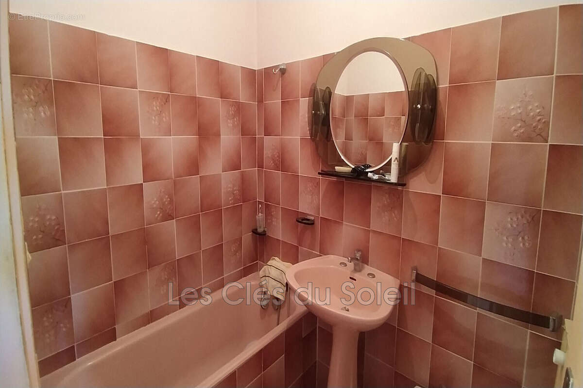 Appartement à HYERES