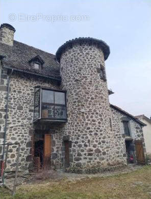 Maison à SAINT-SIMON
