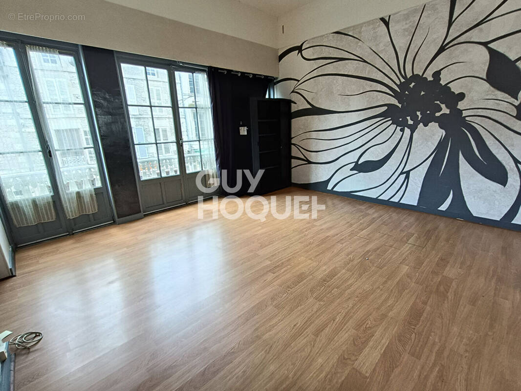 Appartement à FONTENAY-LE-COMTE