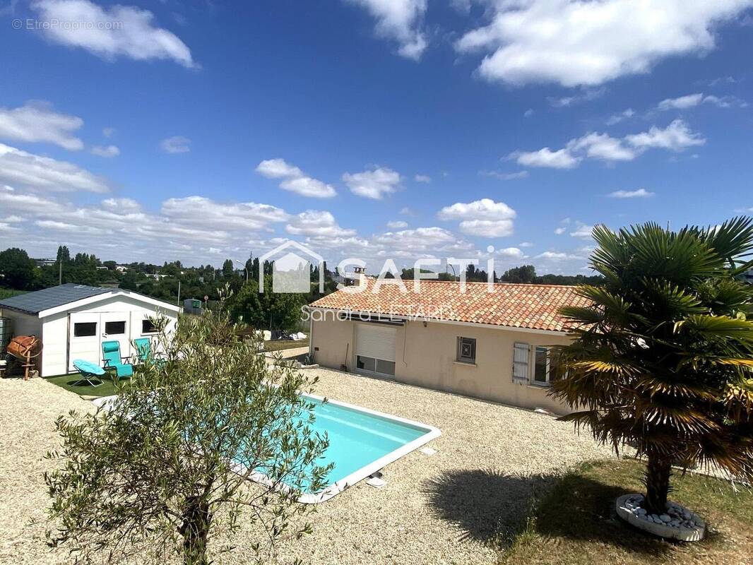 Photo 1 - Maison à SOYAUX