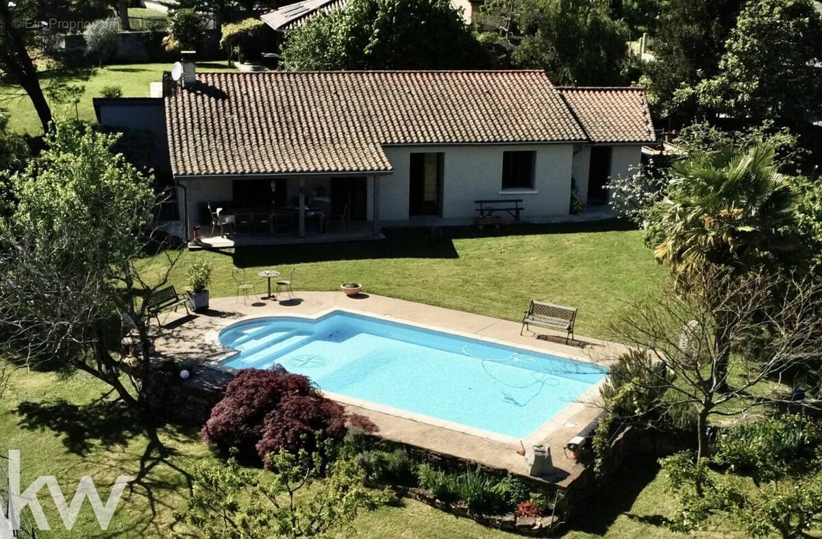 Maison à MORANCE