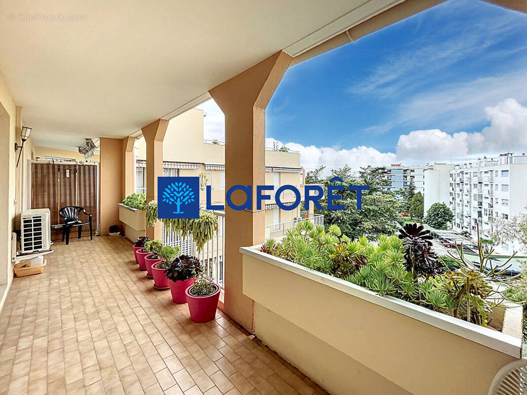Appartement à CAGNES-SUR-MER