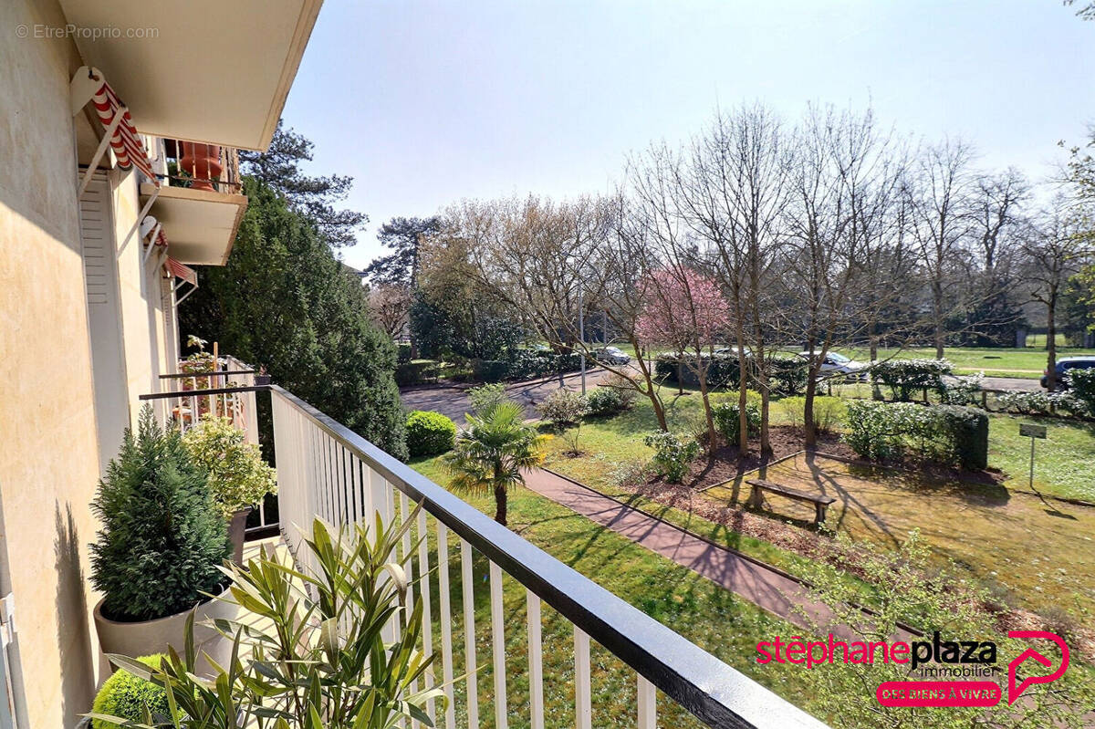 Appartement à MAISONS-LAFFITTE