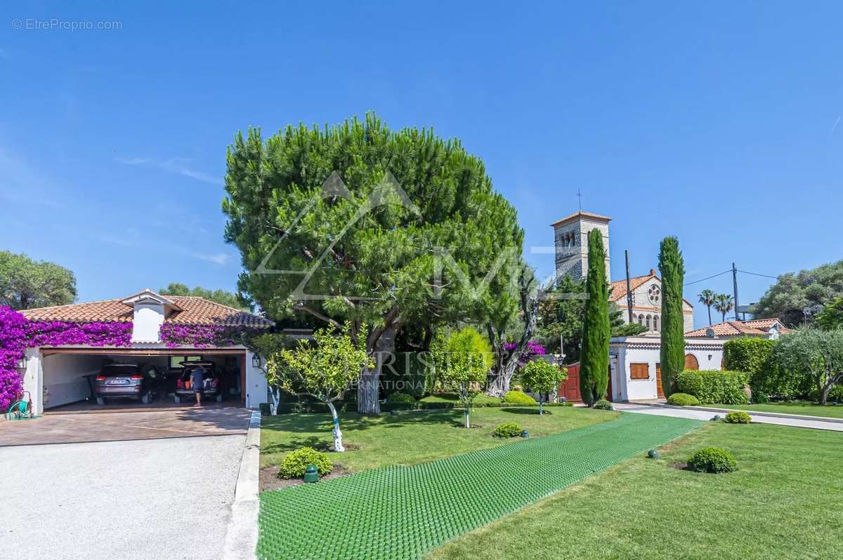 Maison à ANTIBES